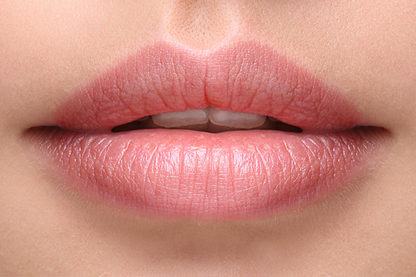 Lippen-Behandlungen